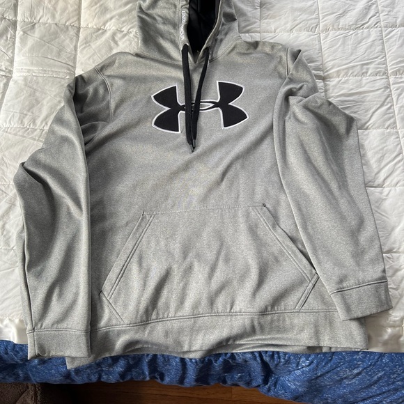 Under Armour Charcoal and Black Hoodie - Picture 3 of 5